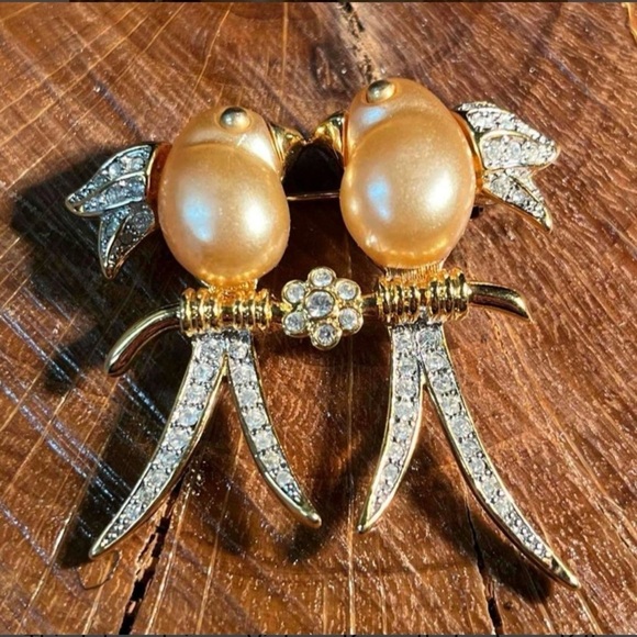 Vintage Kenneth Jay Lane KJL Lovebirds Brooch